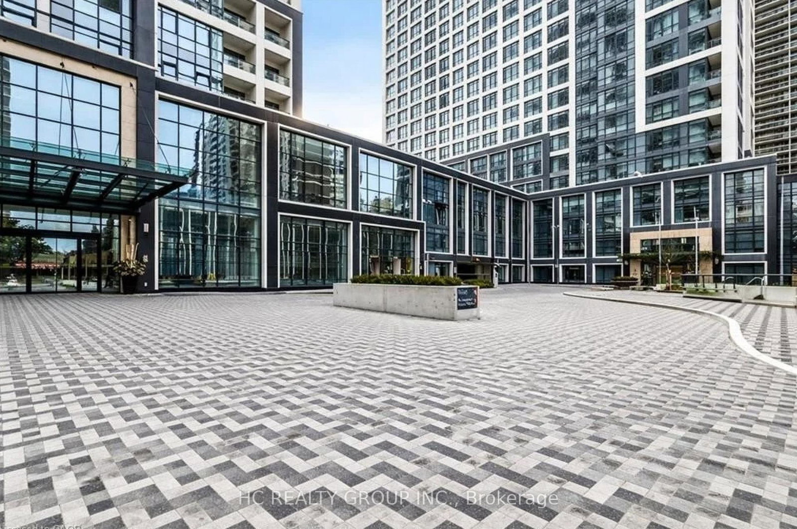 9-mabelle-avenue-etobicoke-ontario-w12983064