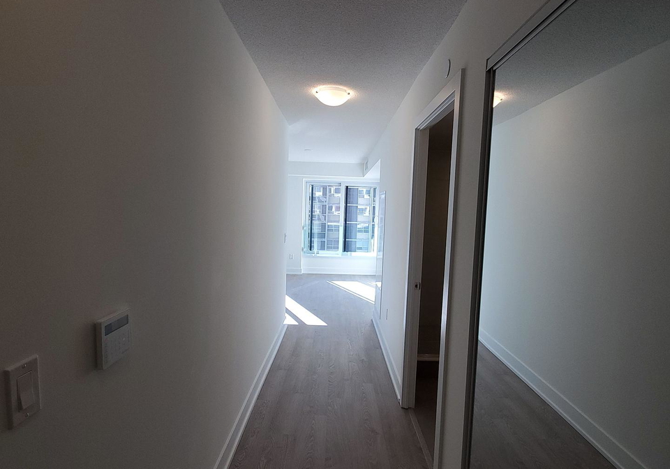 9-mabelle-avenue-etobicoke-ontario-w12983064