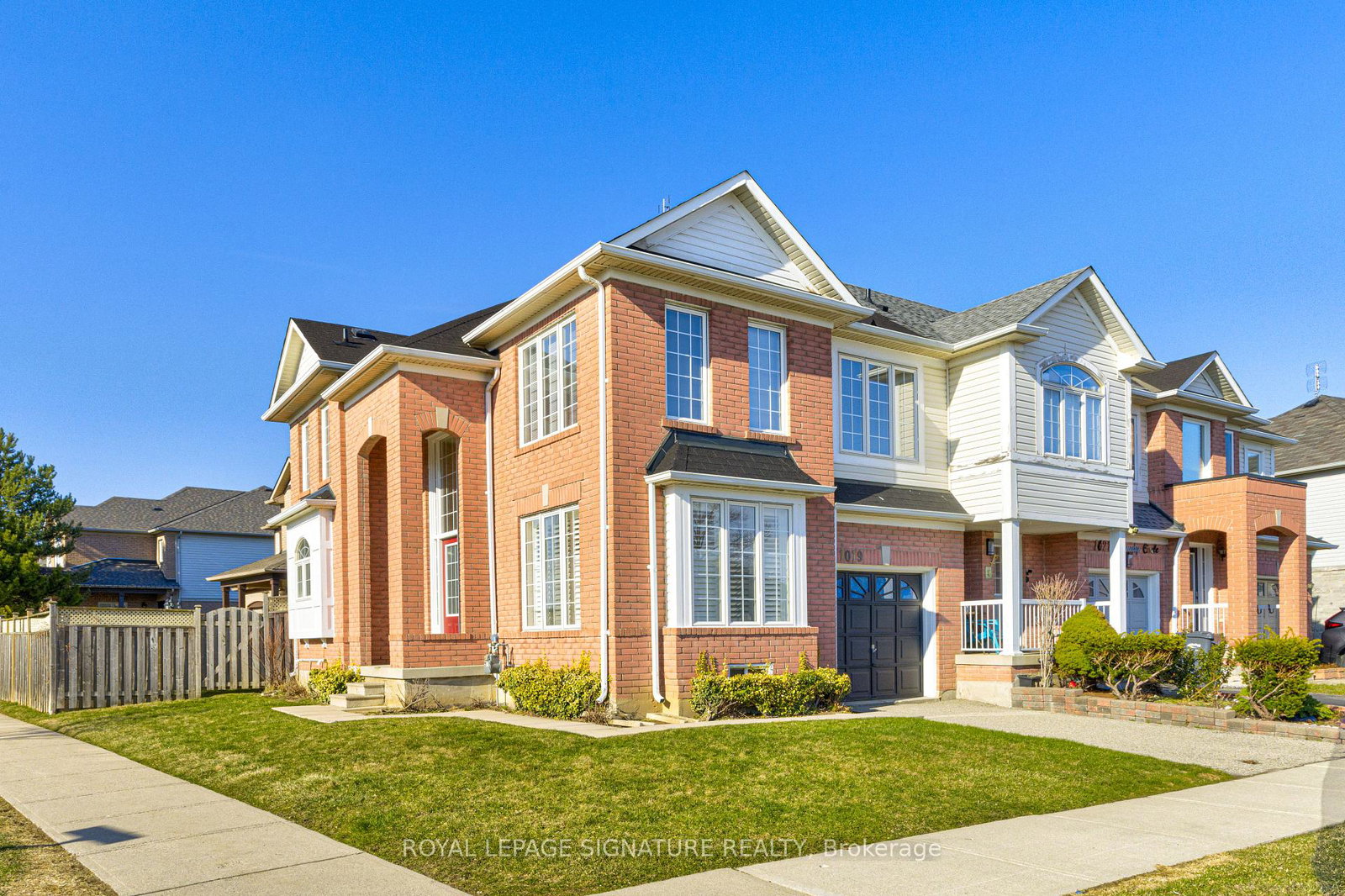 1019-kennedy-circle-milton-ontario-w12983100