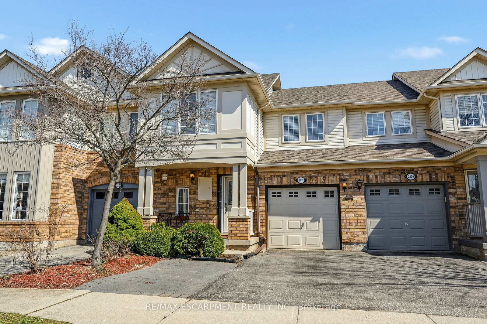 2211-amberglen-court-oakville-ontario-w12983146