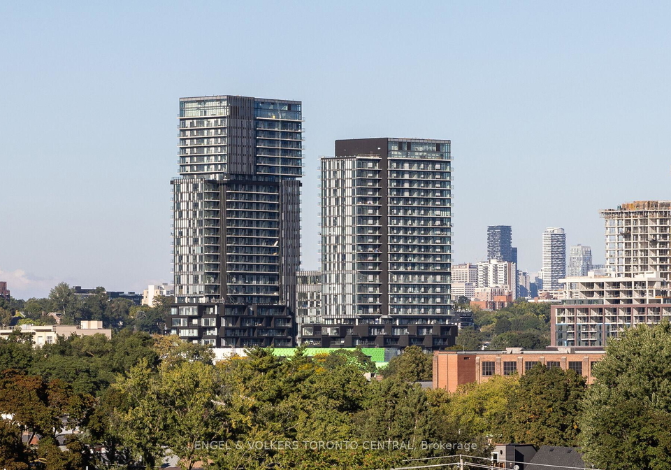 1245-dupont-road-n-toronto-ontario-w12983208