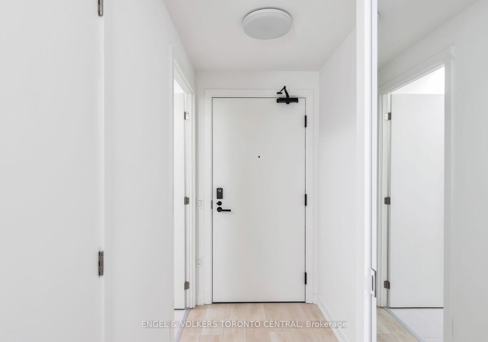 1245-dupont-road-n-toronto-ontario-w12983208