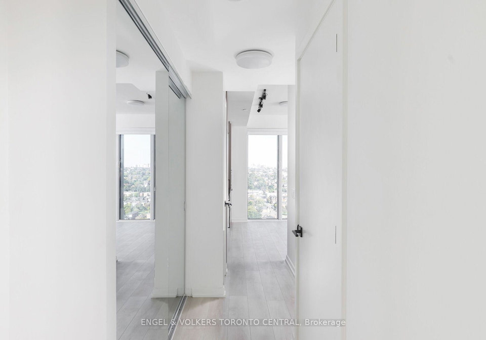 1245-dupont-road-n-toronto-ontario-w12983208