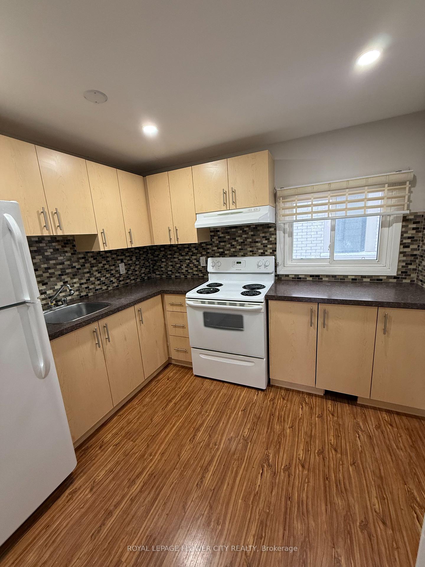 80-willow-street-caledon-ontario-w12983214