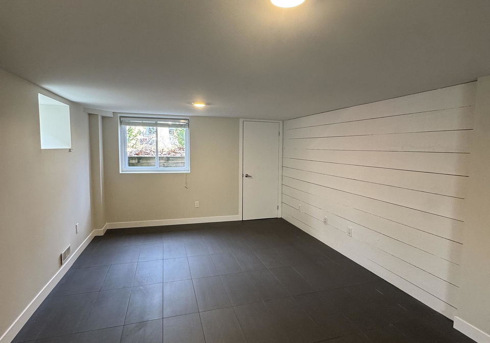 40-bond-street-oakville-ontario-w12983508