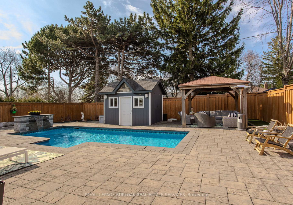 1375-langdale-crescent-oakville-ontario-w12983666