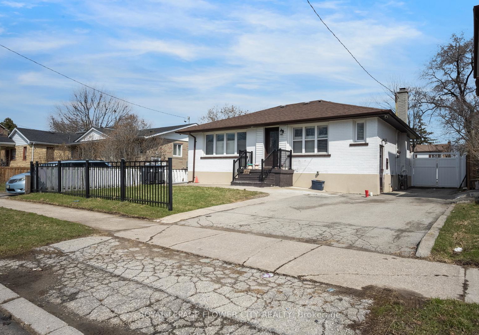 20-n-alarton-street-mississauga-ontario-w12984110