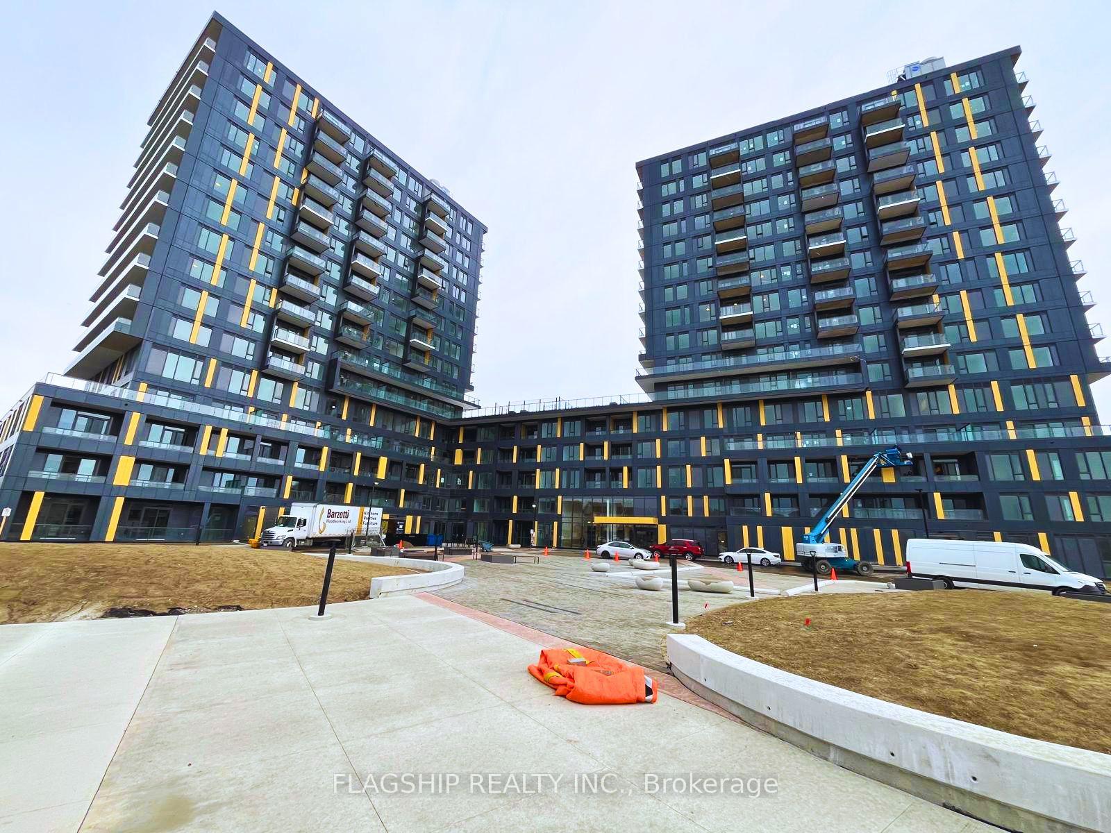 4878-powers-common-burlington-ontario-w12984124