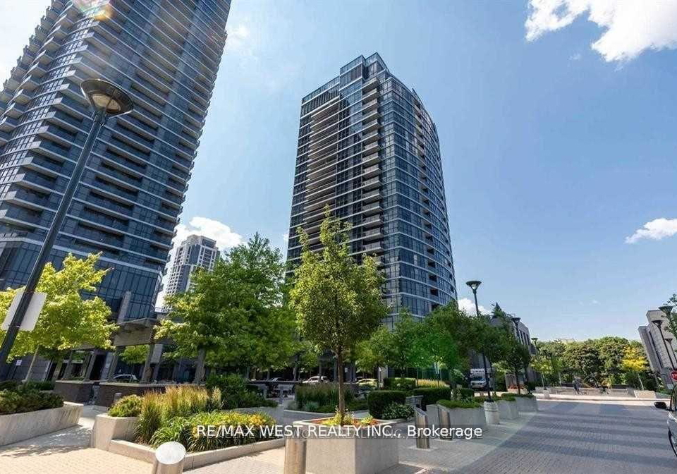 1-valhalla-inn-road-etobicoke-ontario-w12984270