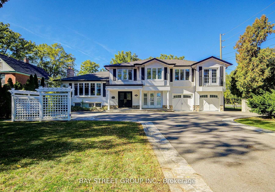 363-lakeshore-road-w-oakville-ontario-w12984298
