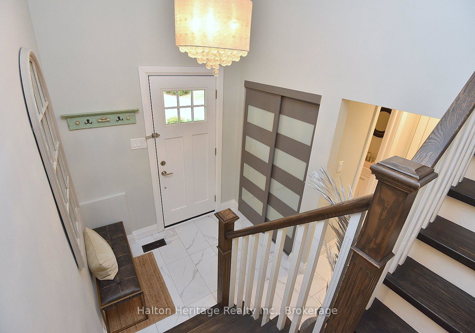 291-carla-court-burlington-ontario-w12984314