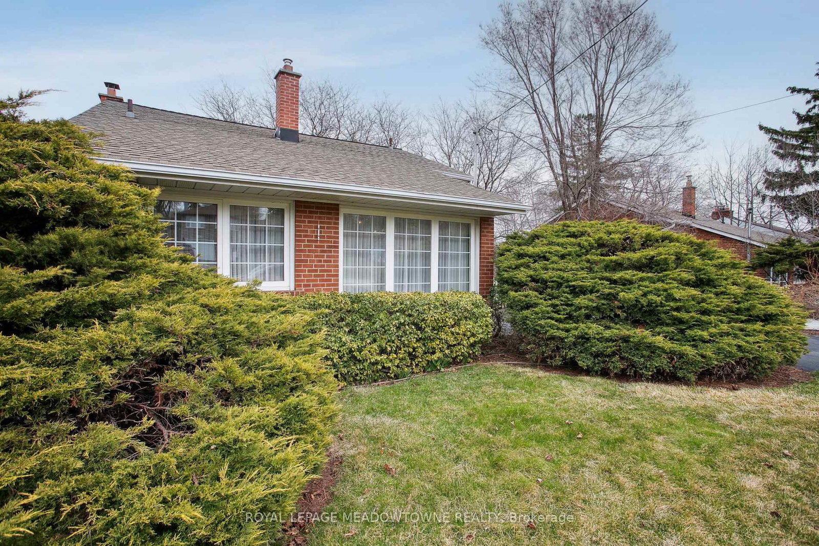 123-vista-drive-w-mississauga-ontario-w12984336