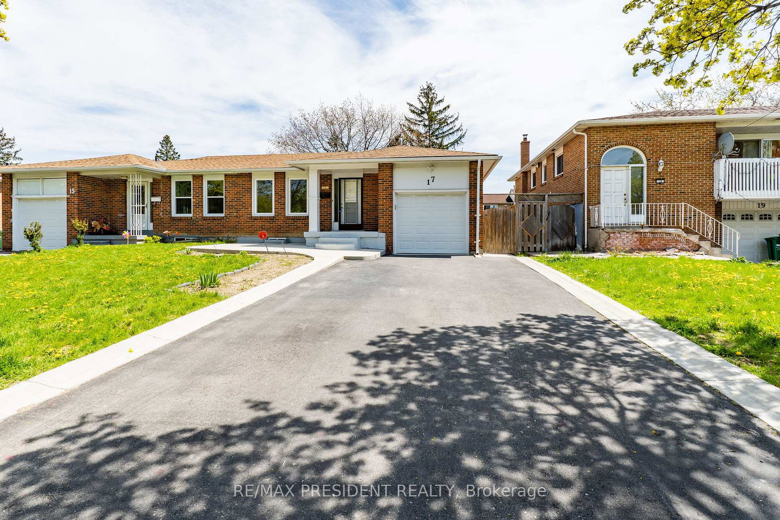 17-manitou-crescent-brampton-ontario-w12984358