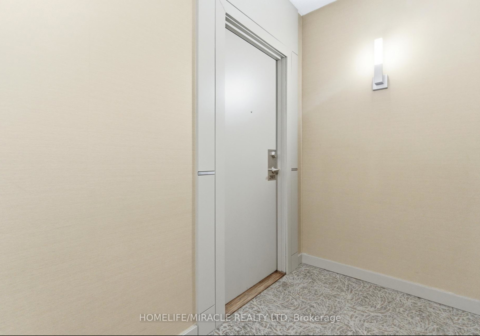 330-burnhamthorpe-road-w-mississauga-ontario-w12984772