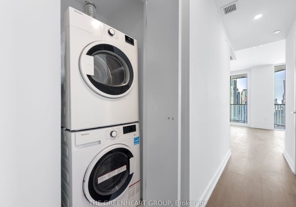 1-fairview-road-mississauga-ontario-w12984814