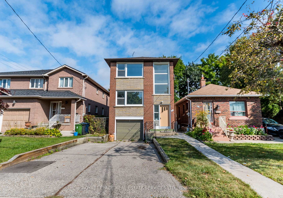 144-lake-crescent-etobicoke-ontario-w12985012