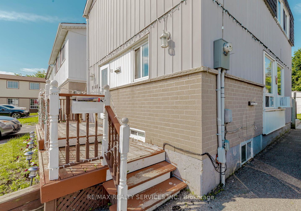 13-greenbush-court-brampton-ontario-w12985234