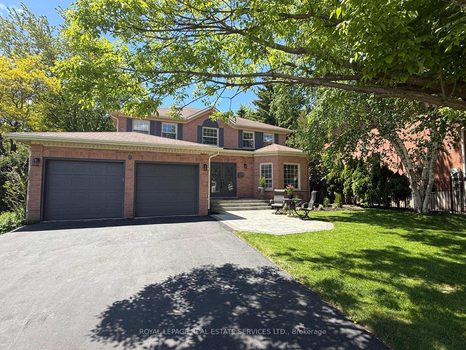9-morrison-creek-crescent-oakville-ontario-w12985370