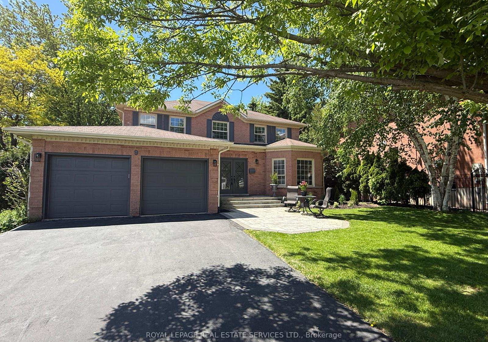 9-morrison-creek-crescent-oakville-ontario-w12985370