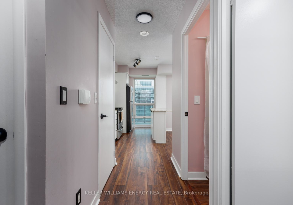 155-legion-road-n-etobicoke-ontario-w12985984