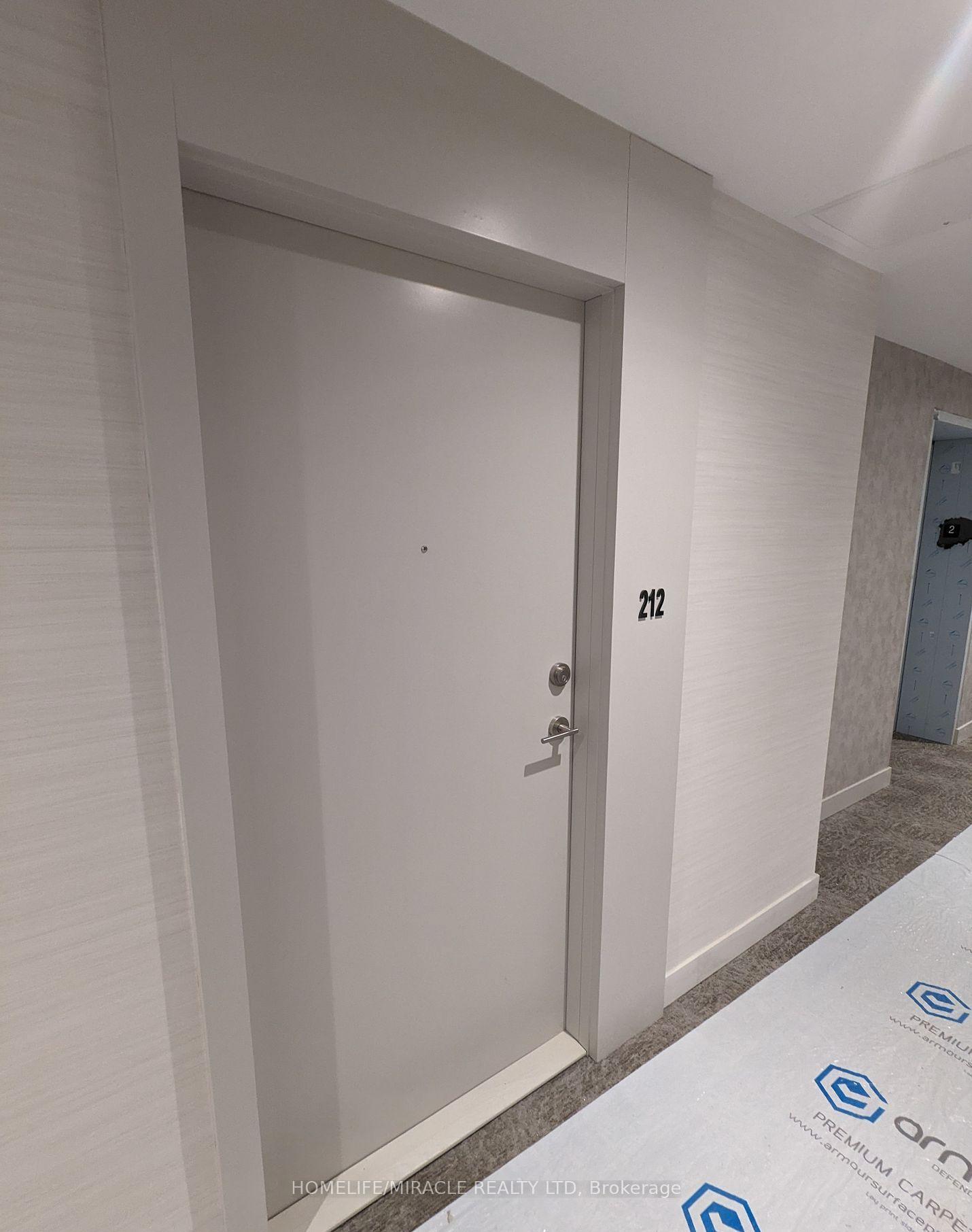 215-veterans-drive-brampton-ontario-w12985992