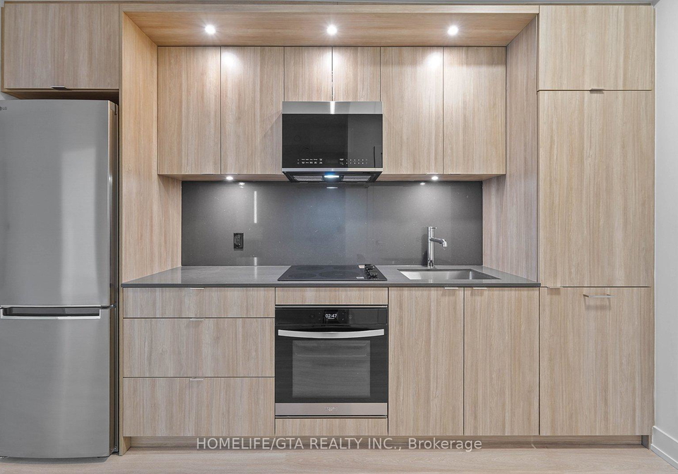 25-cordova-avenue-etobicoke-ontario-w12986172
