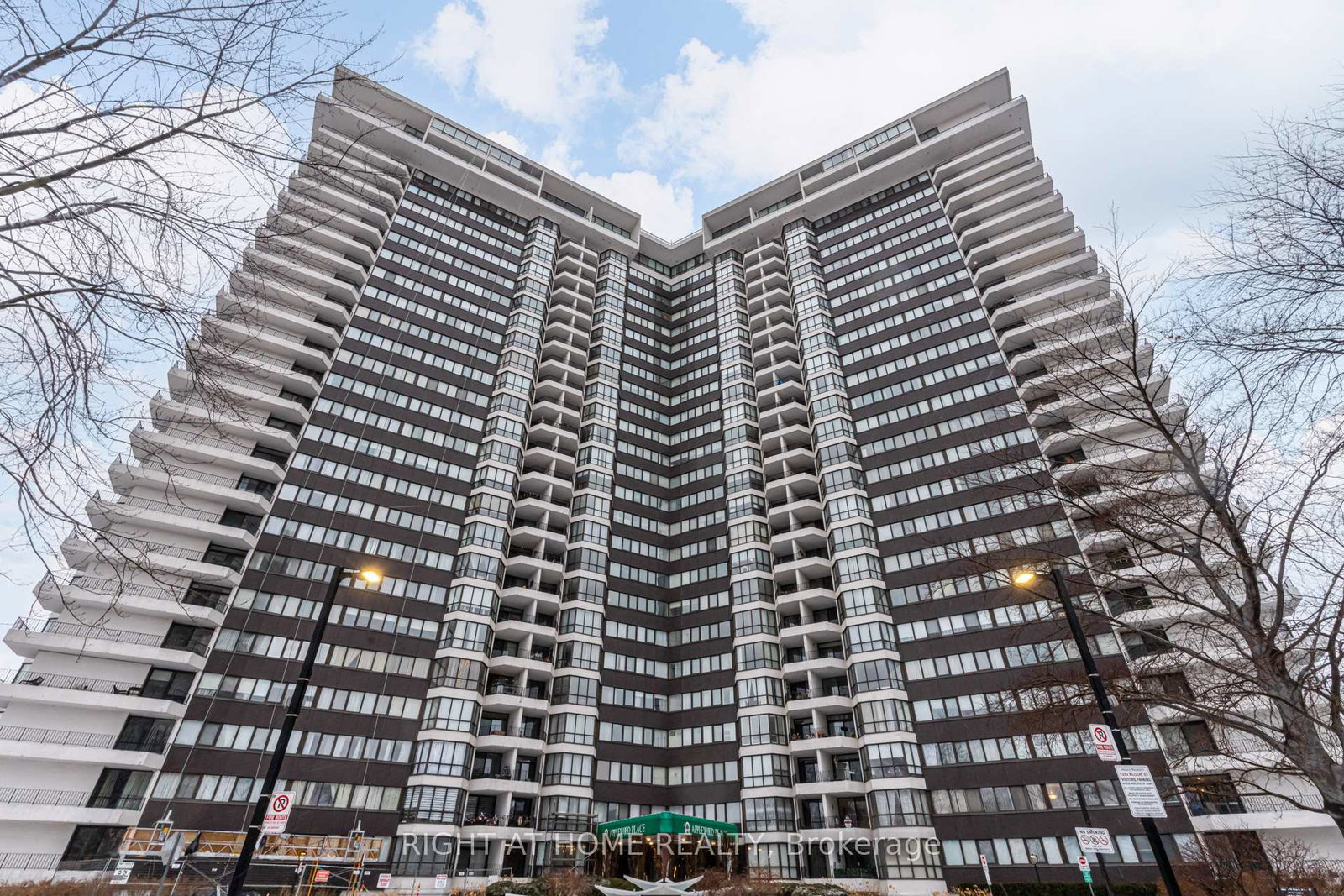 1333-bloor-street-mississauga-ontario-w12986398