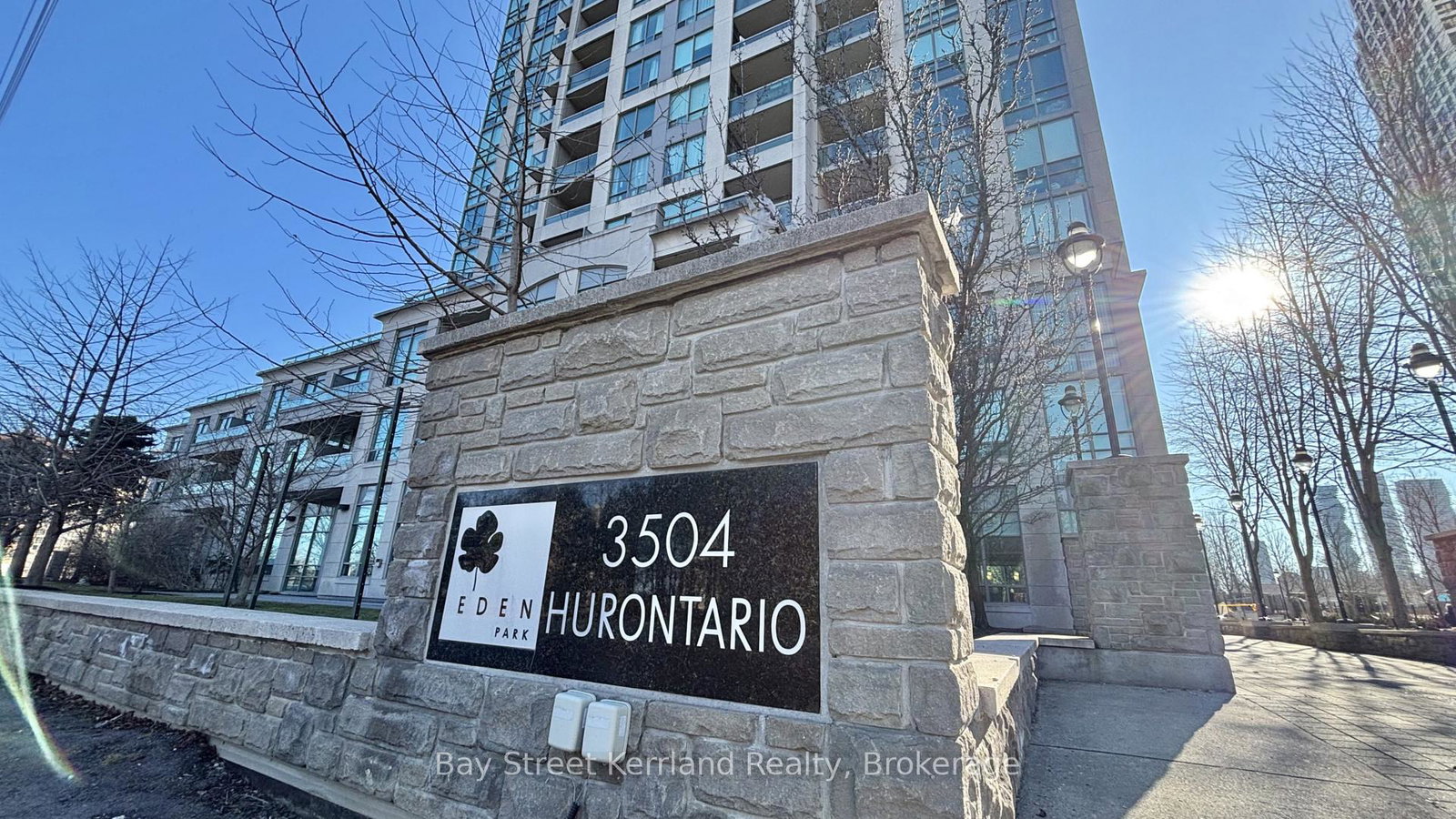 3504-hurontario-street-mississauga-ontario-w12986678