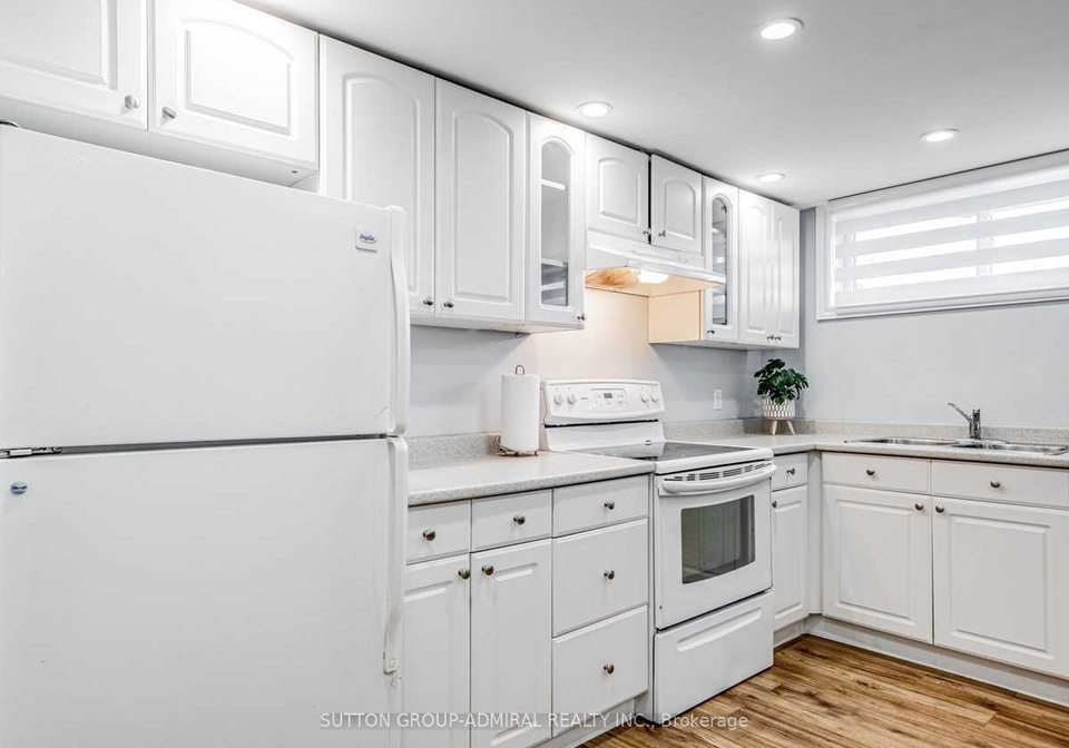 6-fallowfield-road-etobicoke-ontario-w12986684