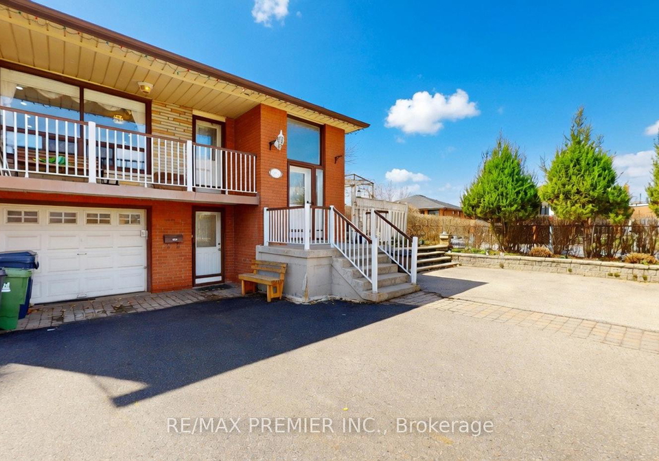 108-hisey-crescent-york-ontario-w12986848