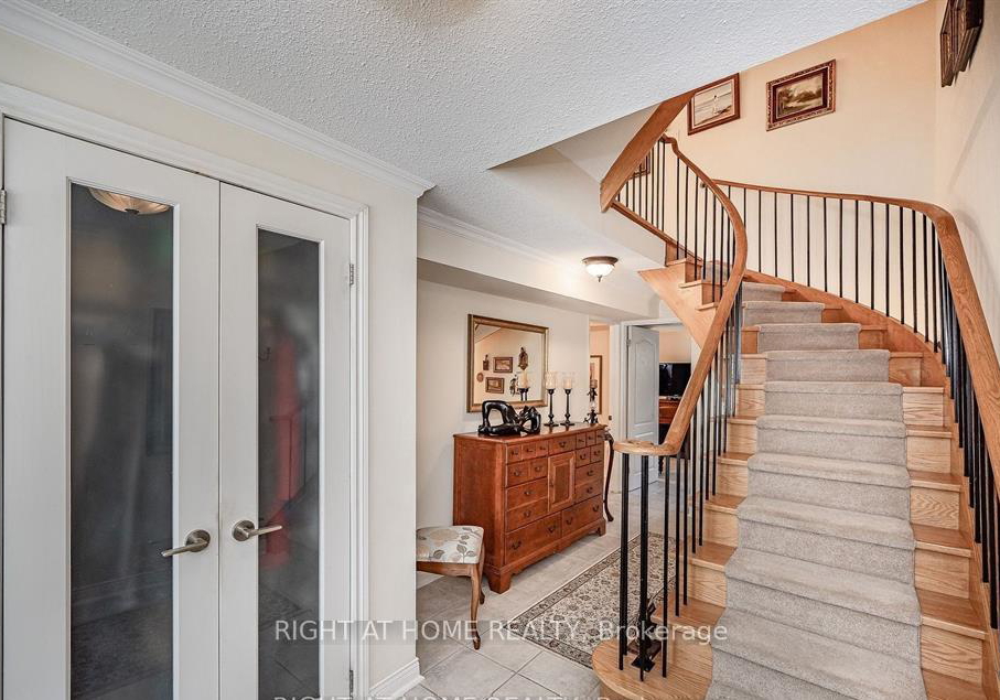 6679-shelter-bay-road-mississauga-ontario-w12986864