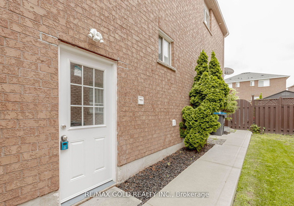 71-pertosa-drive-brampton-ontario-w12986970