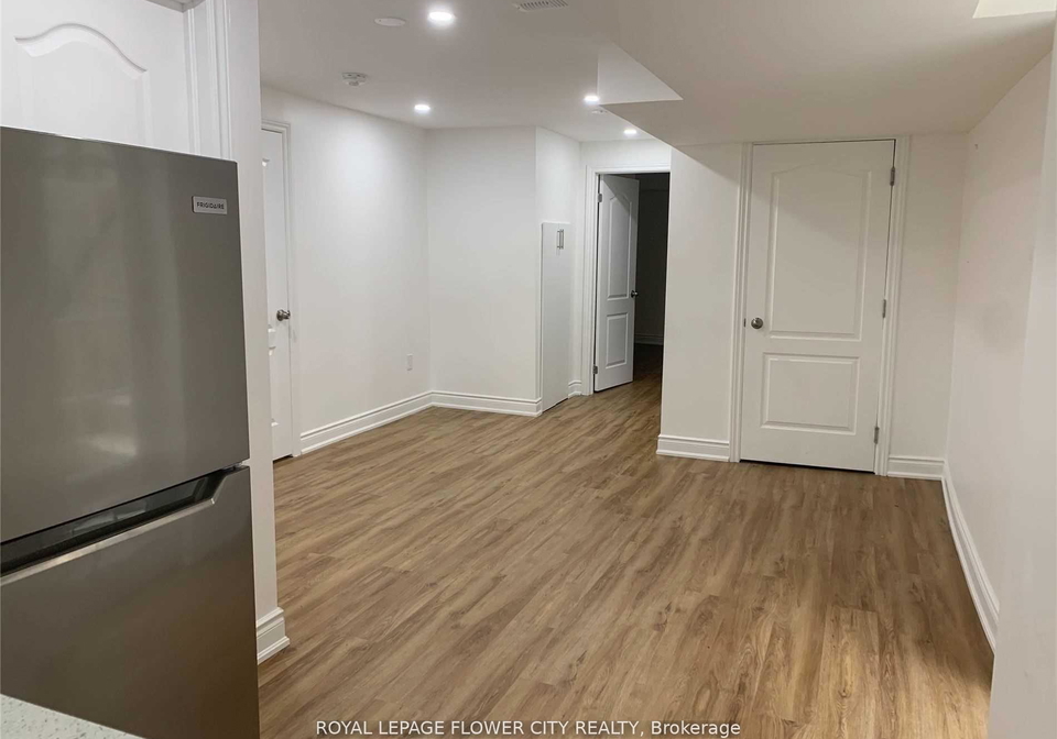 7227-para-place-mississauga-ontario-w12986978