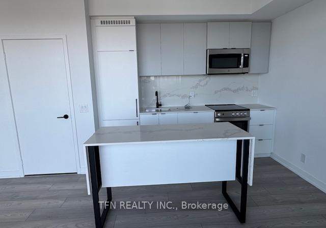 285-dufferin-street-toronto-ontario-w12987096
