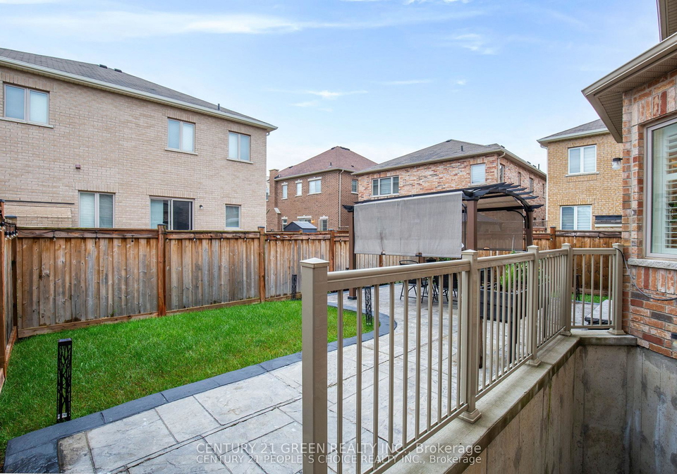 240-etheridge-avenue-milton-ontario-w12987200