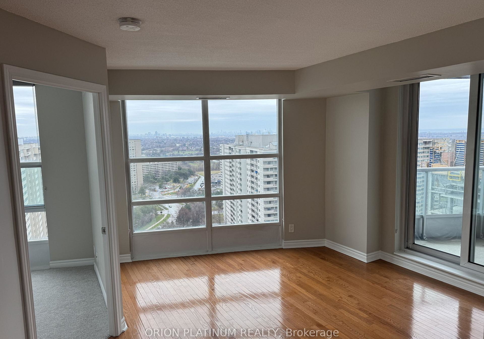 33-elm-drive-mississauga-ontario-w12987242