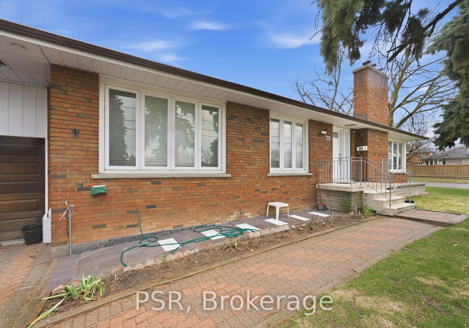 27-kigsview-lower-boulevard-etobicoke-ontario-w12987290
