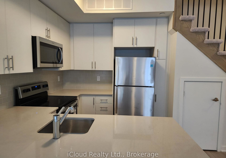 3415-ridgeway-drive-mississauga-ontario-w12987604