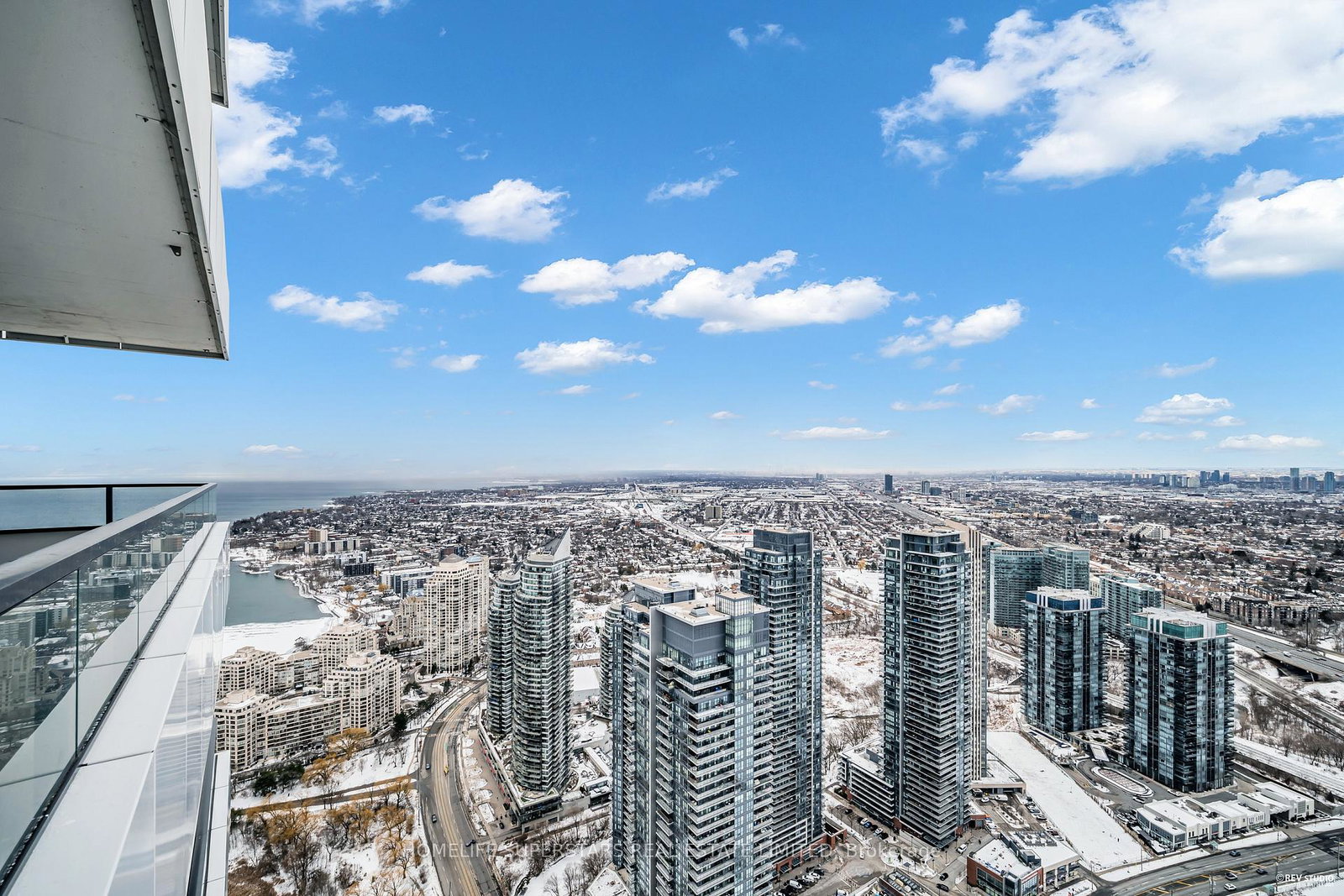 30-shore-breeze-drive-etobicoke-ontario-w12987926