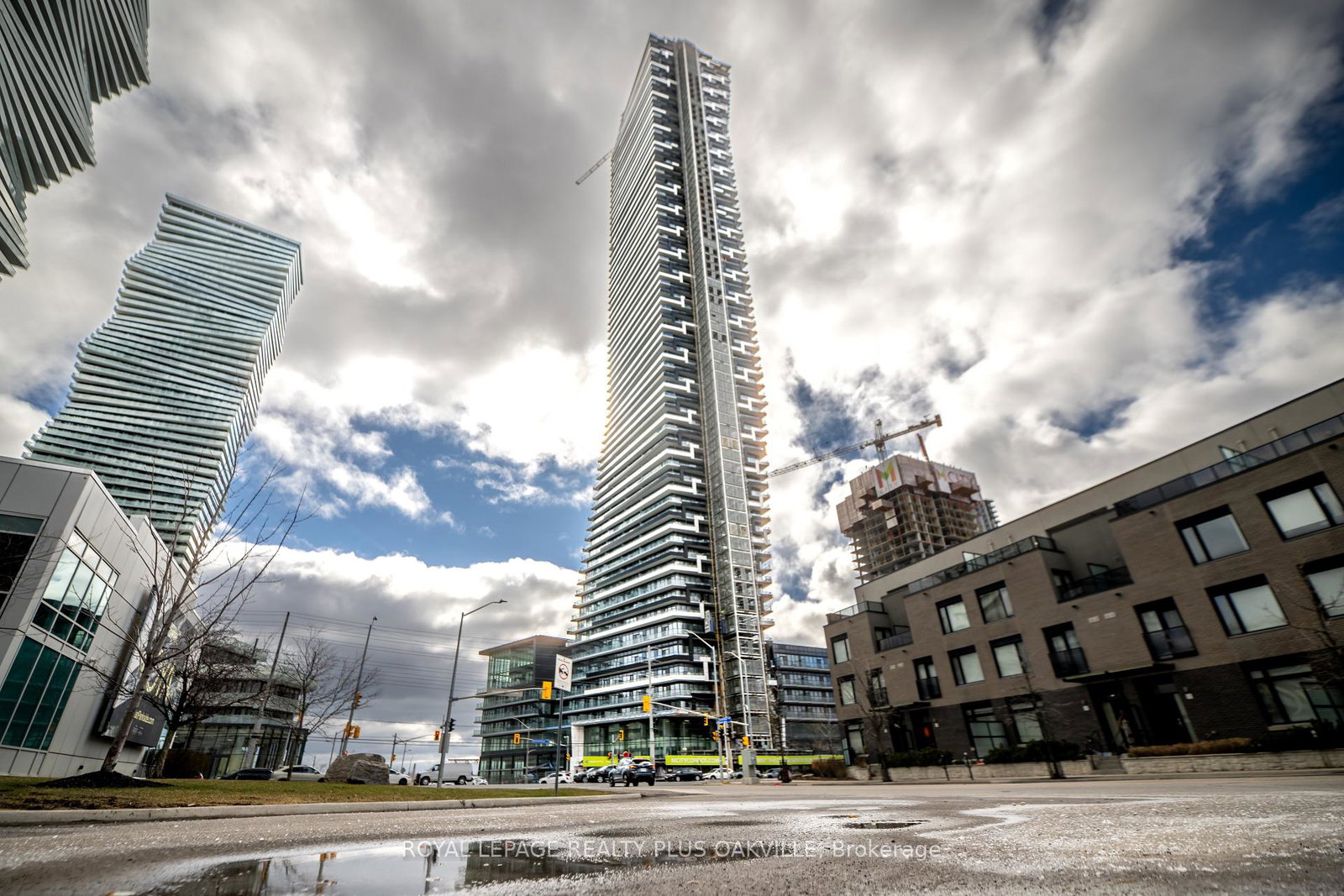 488-burnhamthorpe-road-w-mississauga-ontario-w12988364