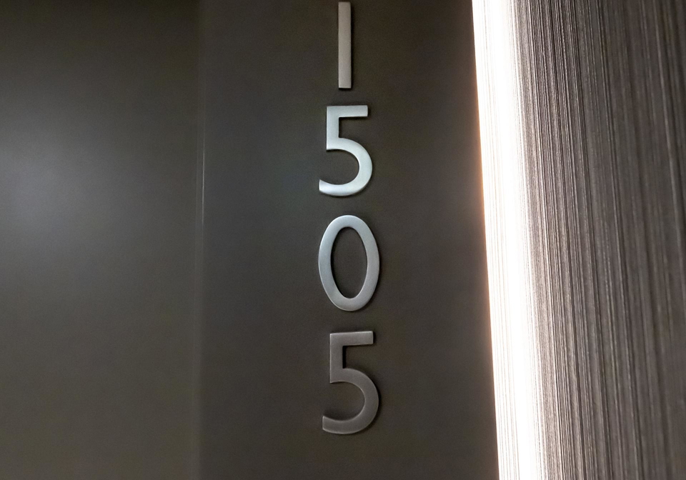 488-burnhamthorpe-road-w-mississauga-ontario-w12988364