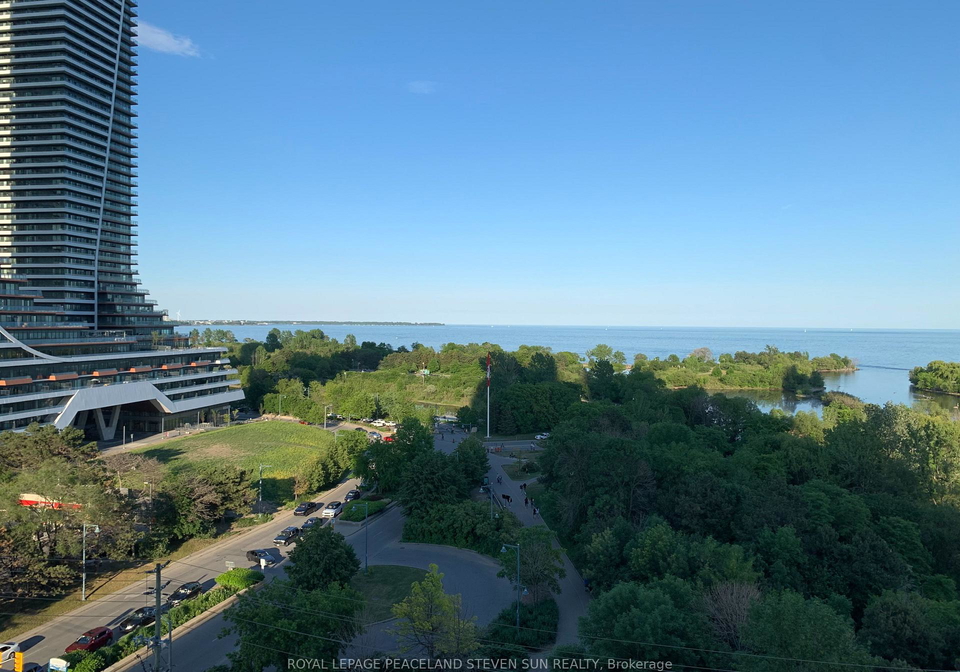 2200-lake-shore-boulevard-w-etobicoke-ontario-w12988490