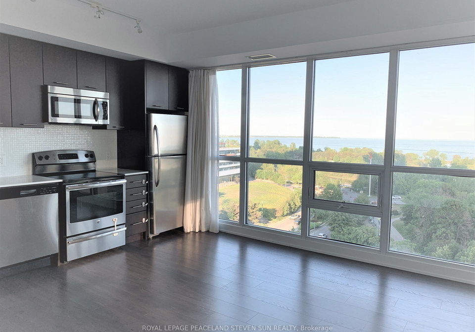 2200-lake-shore-boulevard-w-etobicoke-ontario-w12988490