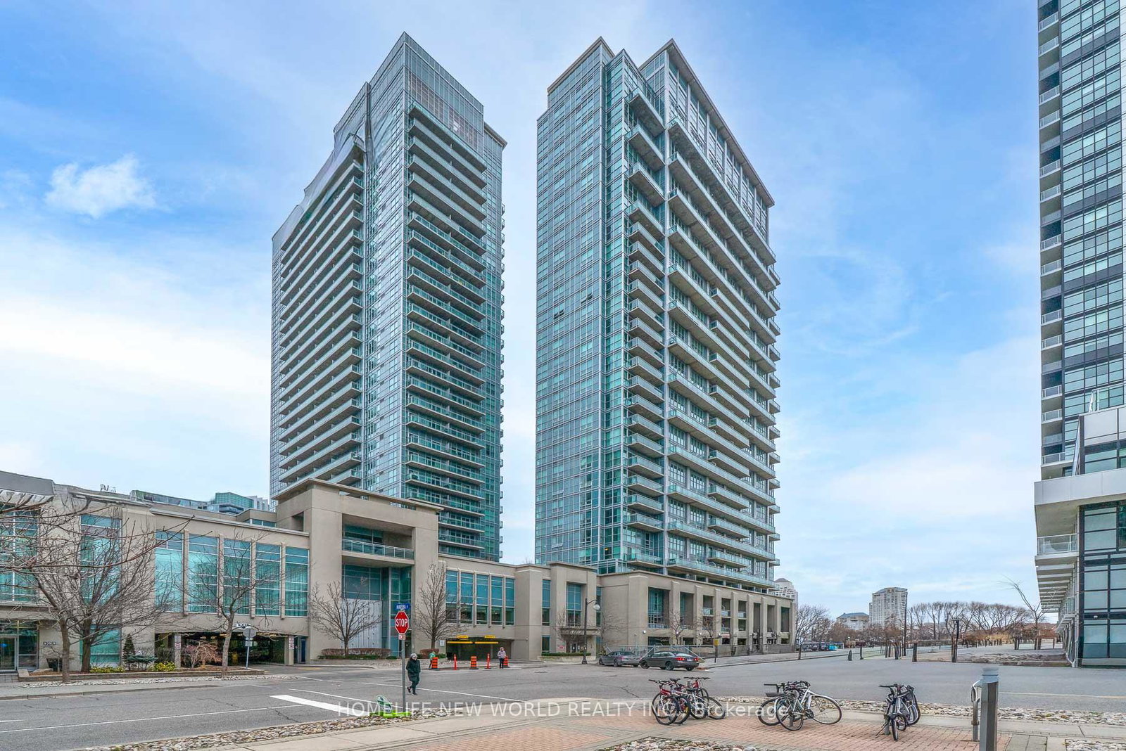 165-legion-road-n-etobicoke-ontario-w12988494