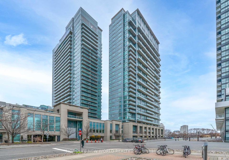 165-legion-road-n-etobicoke-ontario-w12988494
