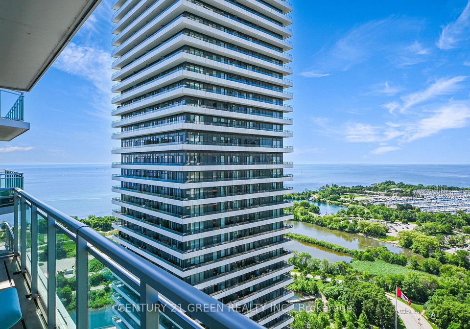 33-shore-breeze-drive-etobicoke-ontario-w12988600