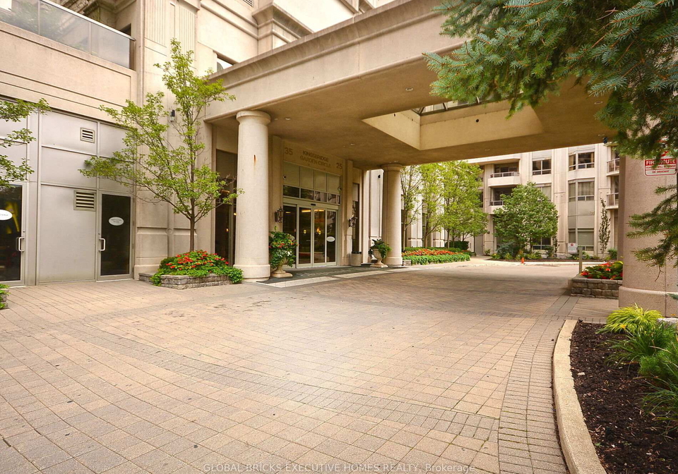 25-kingsbridge-garden-circle-mississauga-ontario-w12988996