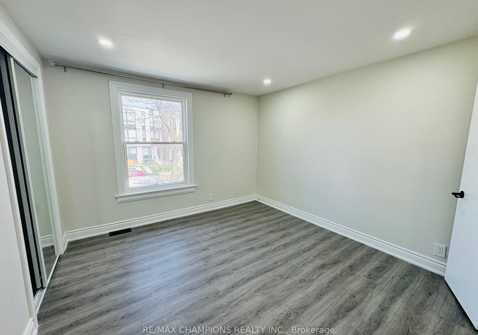 196-caledonia-road-toronto-ontario-w12989024