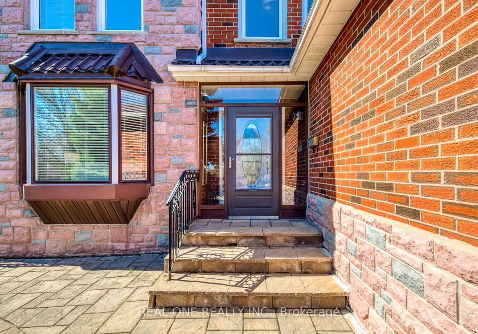 1201-creekside-drive-oakville-ontario-w12989124