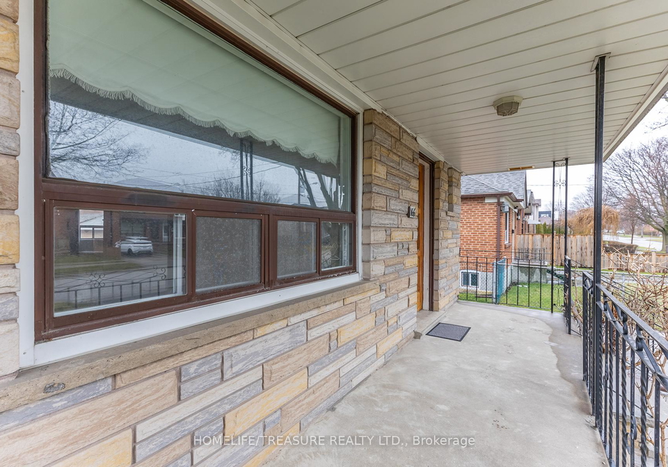 166-delta-street-etobicoke-ontario-w12989402